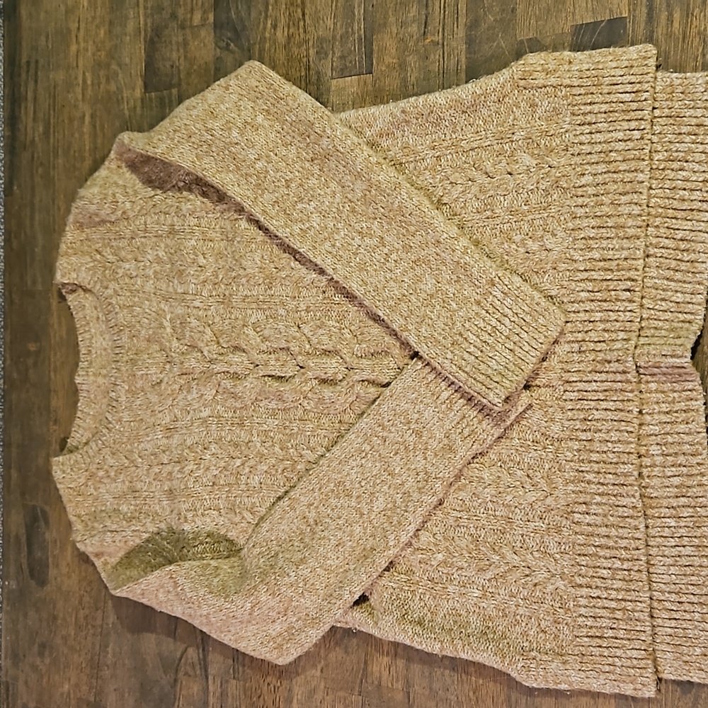 Womens sweater - Picture 2 of 12